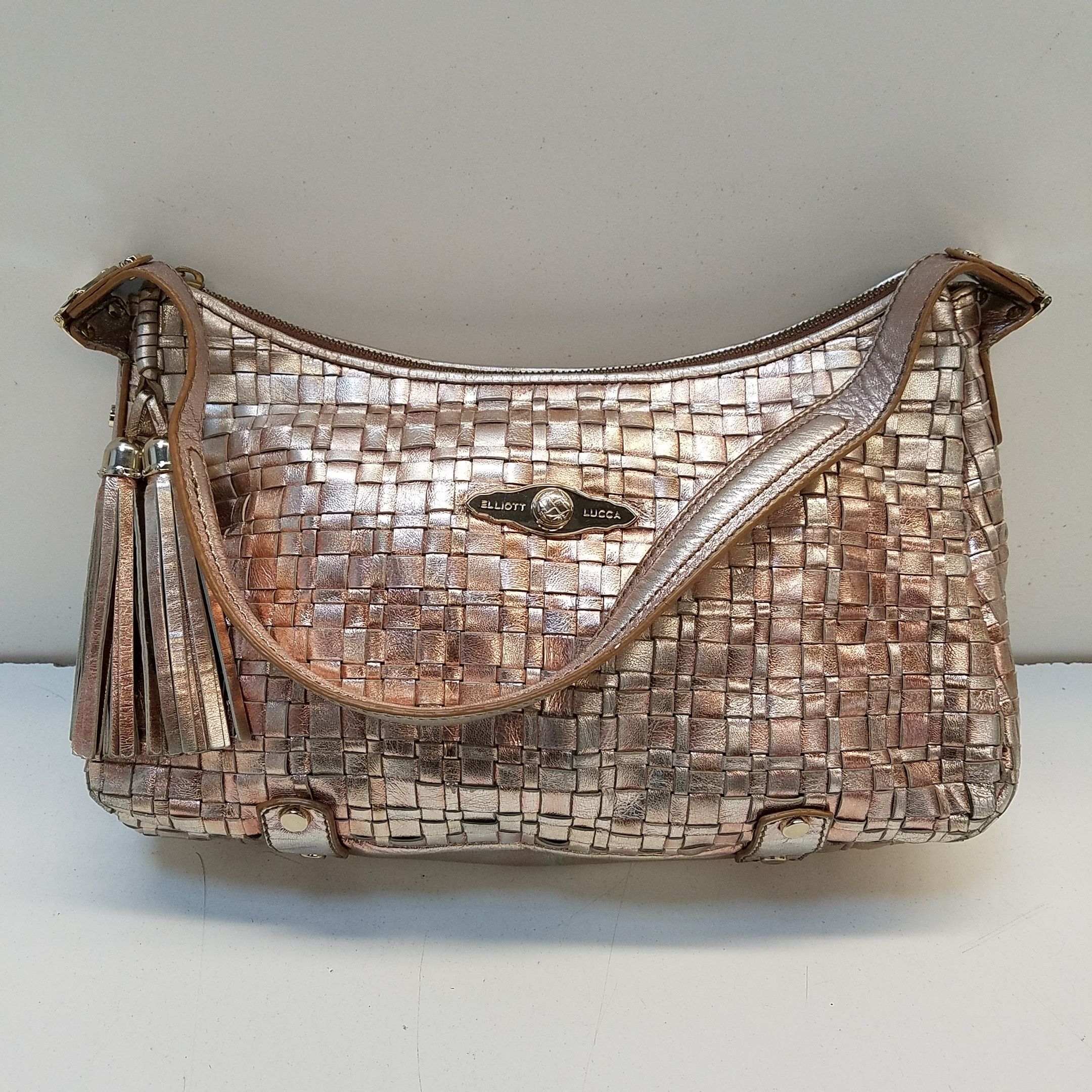 handbags - Elliott Lucca, Guess, Claudia Firenze see all pictures - general  for sale - by owner - craigslist
